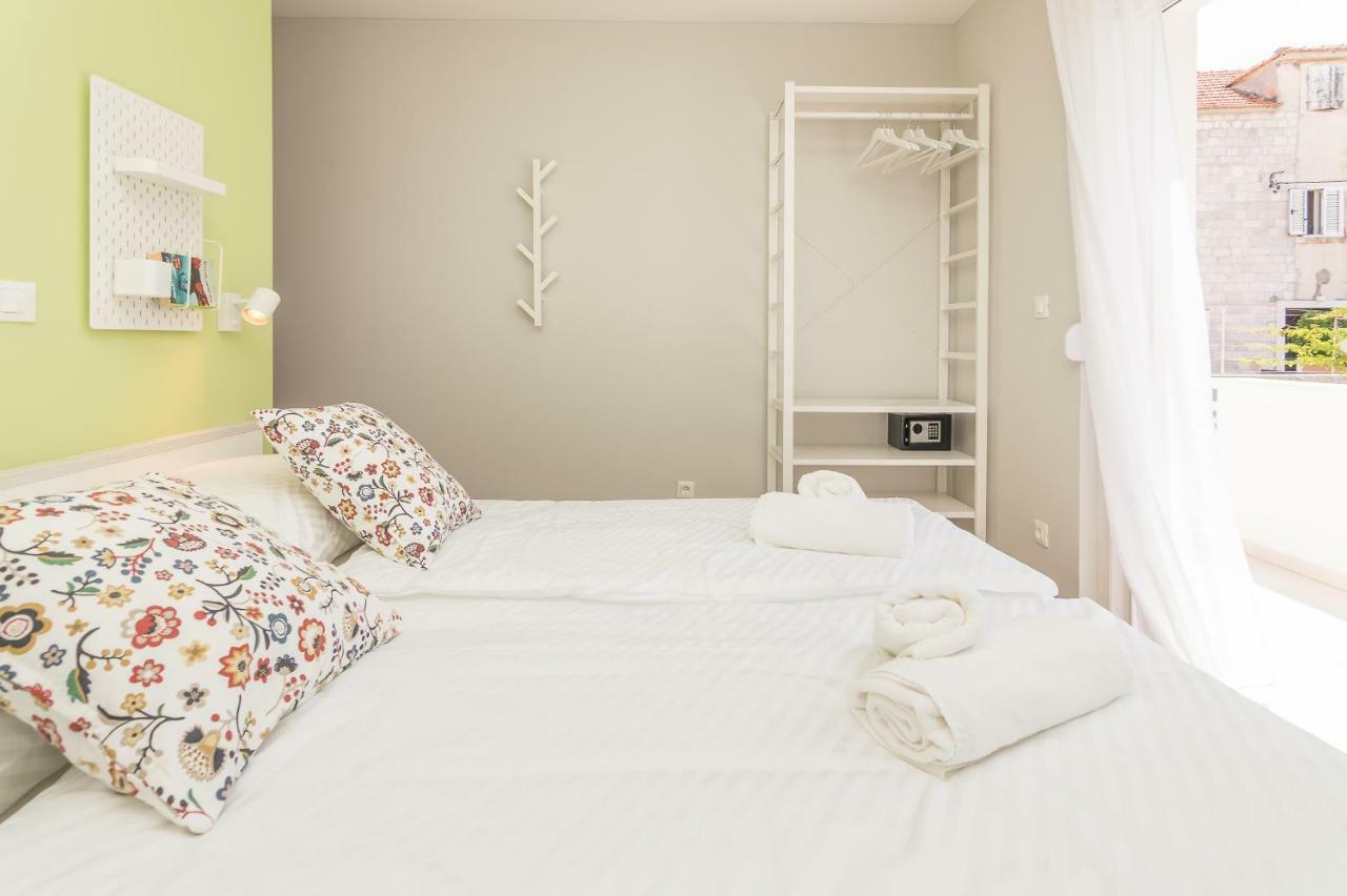 4 Elements Old Town Views Rooms Trogir Exterior foto
